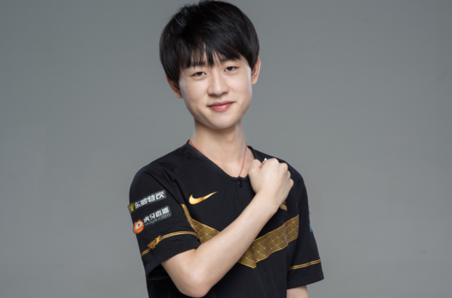 但他们在五 但他们在五