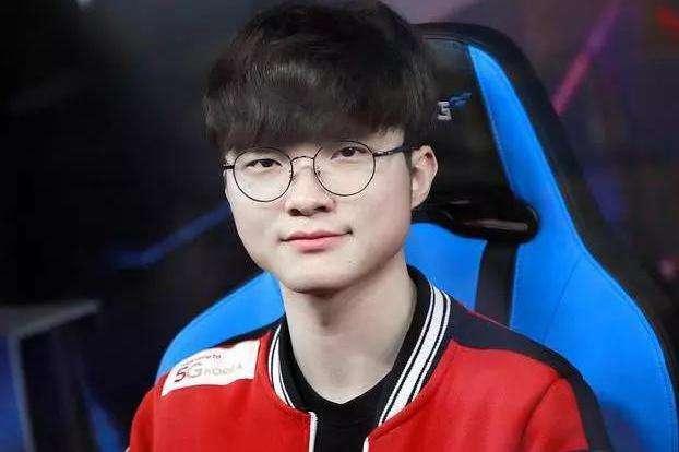 由此显形 由此显形